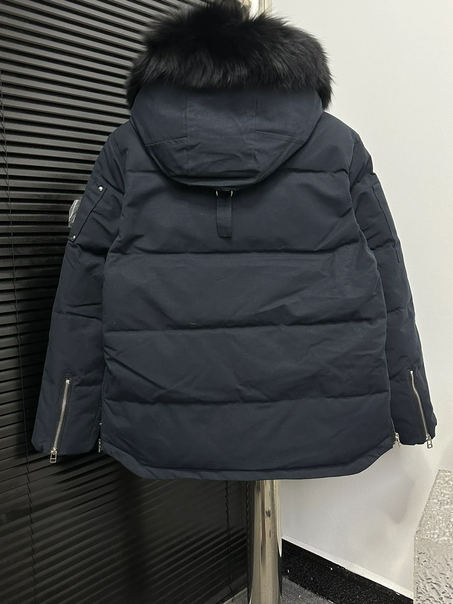 【Moose knules】 Moose knules 1921 . 2007 🇨🇦 ！ Premium ， 。 ， ！ ，LOGO ✂️ 90% ， ！ ✂️ ， ! ✂️ YKK， ， ！ ✂️ ， . ！ ✂️ 3D ， Size:XS-2XL